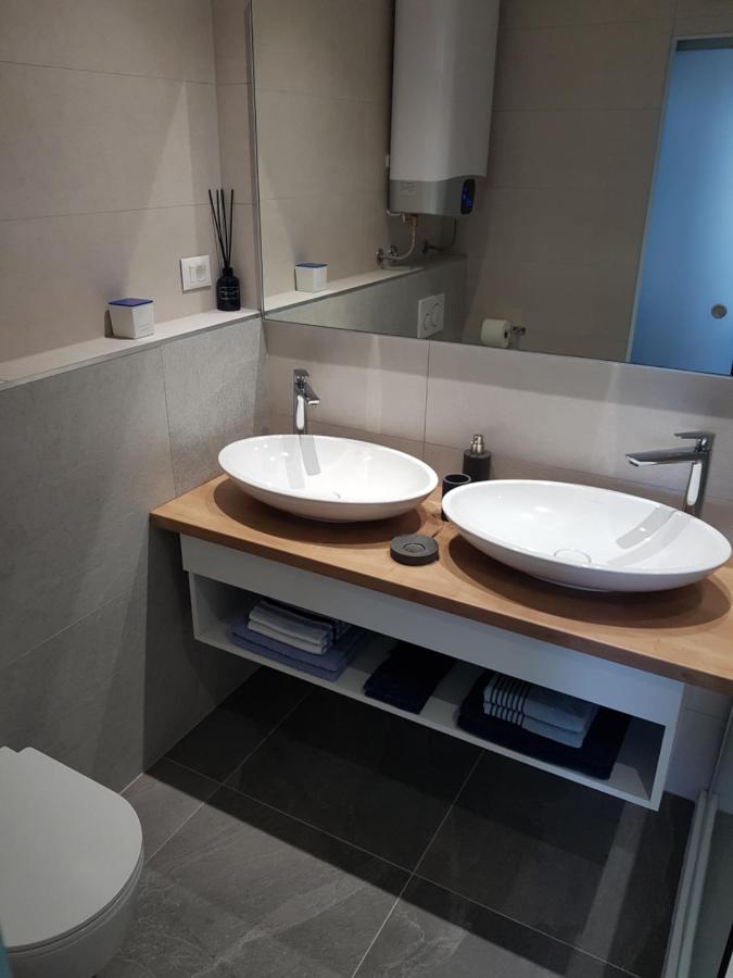 Evamaria Apartments Пореч Екстериор снимка