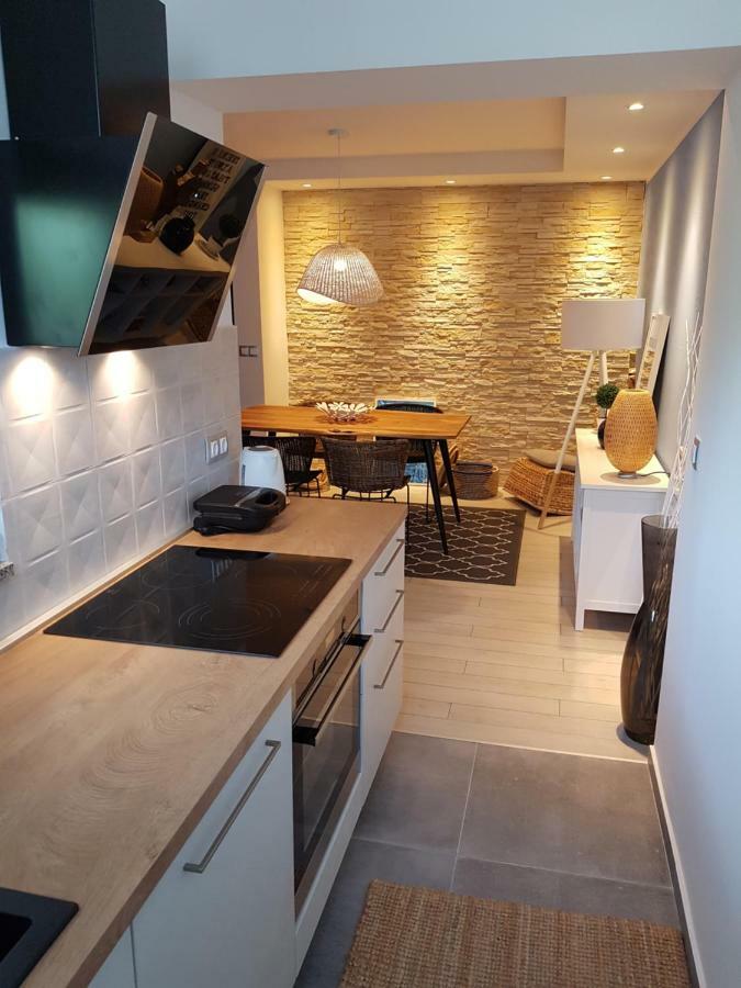 Evamaria Apartments Пореч Екстериор снимка